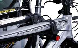 elastyczne miękkie gumowe zapięcia ram pewnie mocują bicykle w xpress